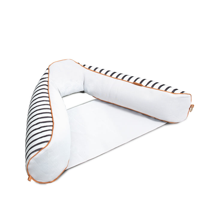 Front View Bali Sling #color_black-and-white-cape-stripe