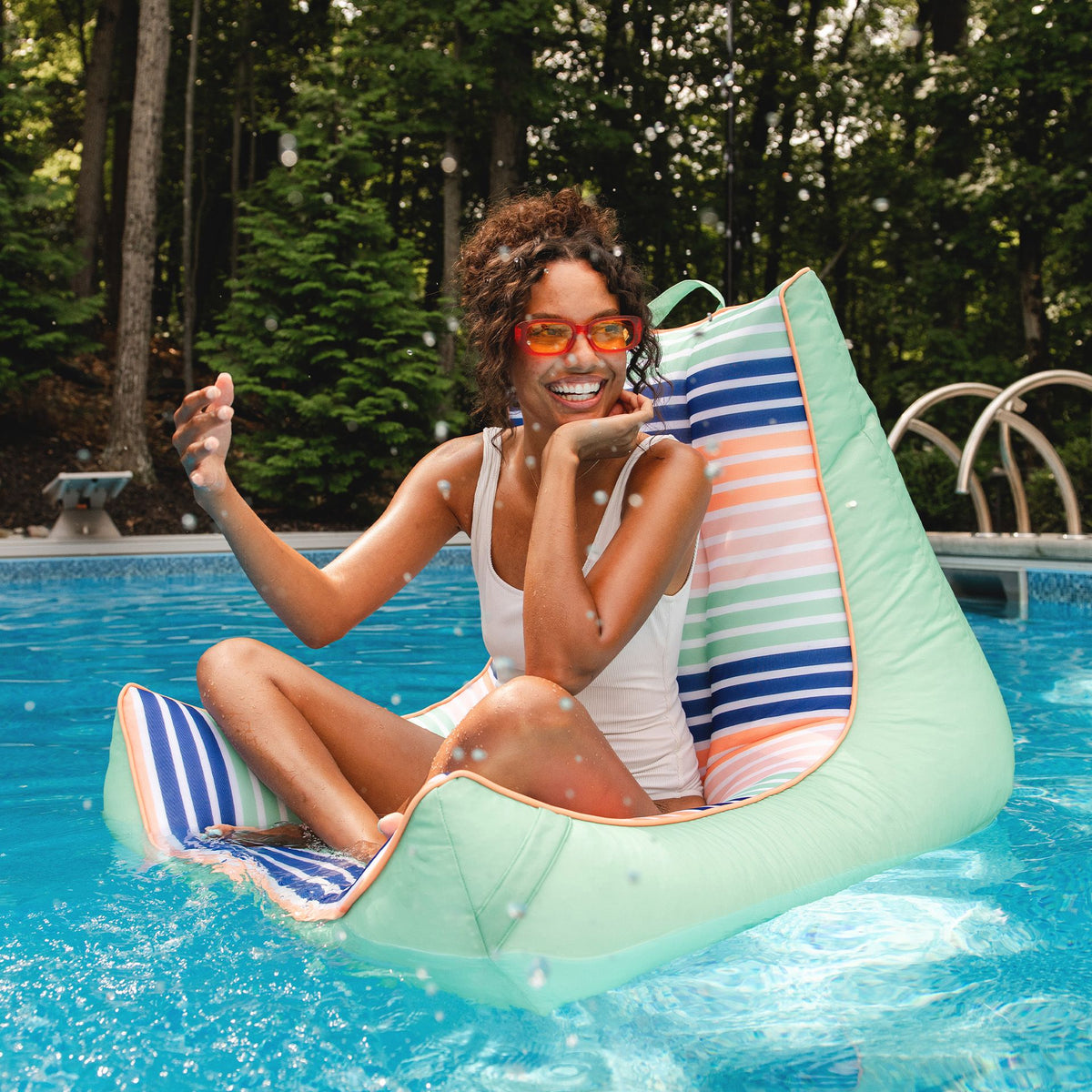 Splash your way Captain's Pool Float