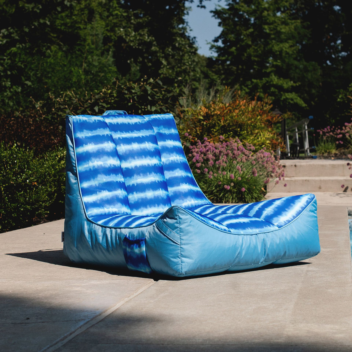 Quick drying Captain's Pool Float