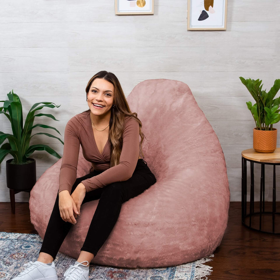 Pink shag beanbag chair #color_desert-rose-short-shag
