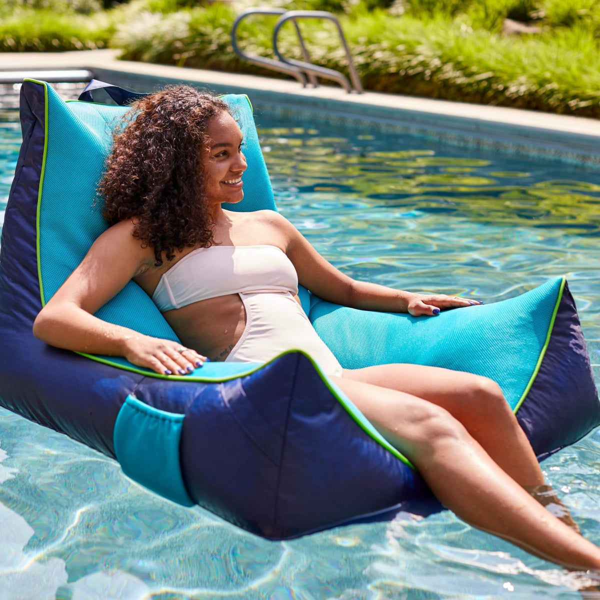 Captain's Float® Lounge Chair