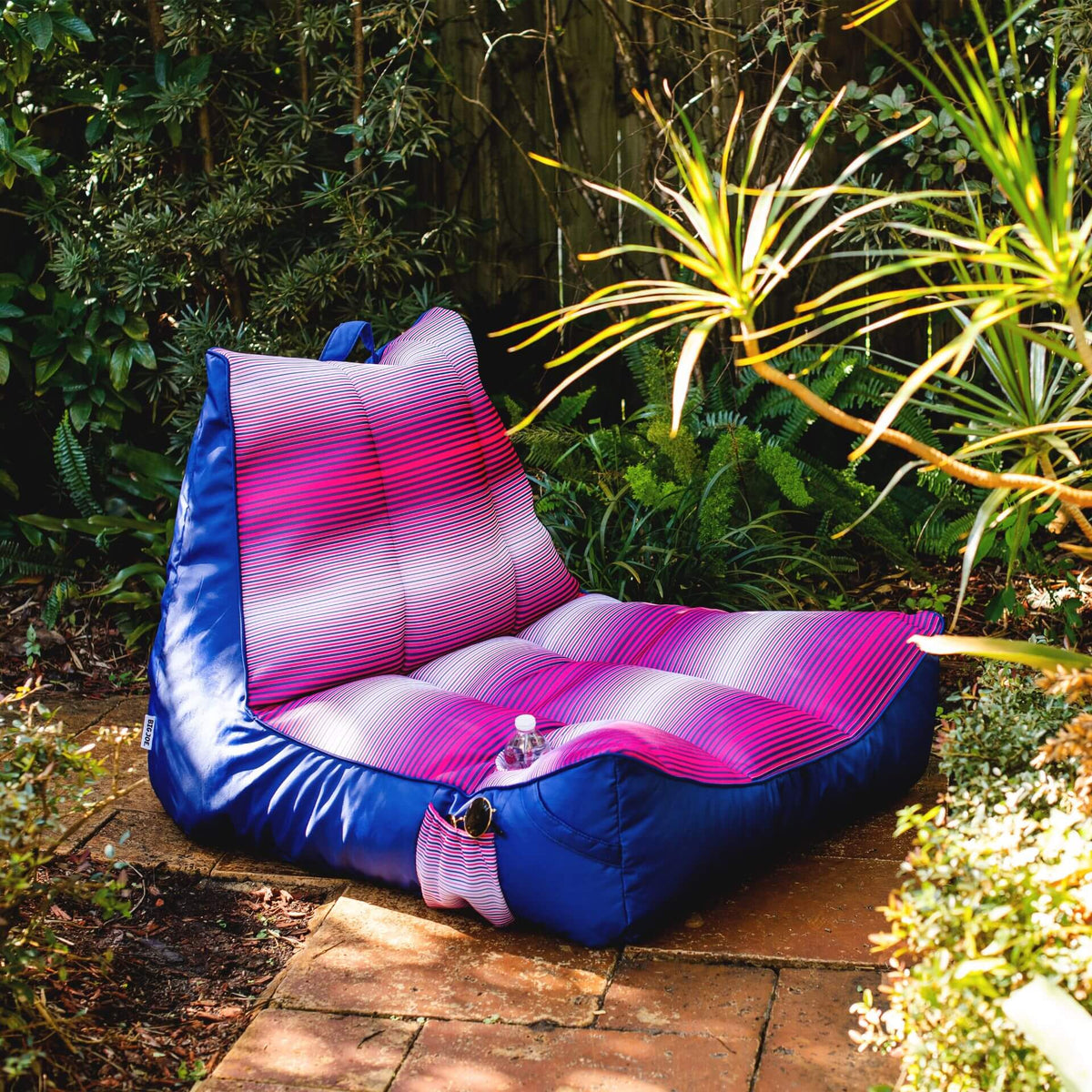 Captain's Float® Lounge Chair