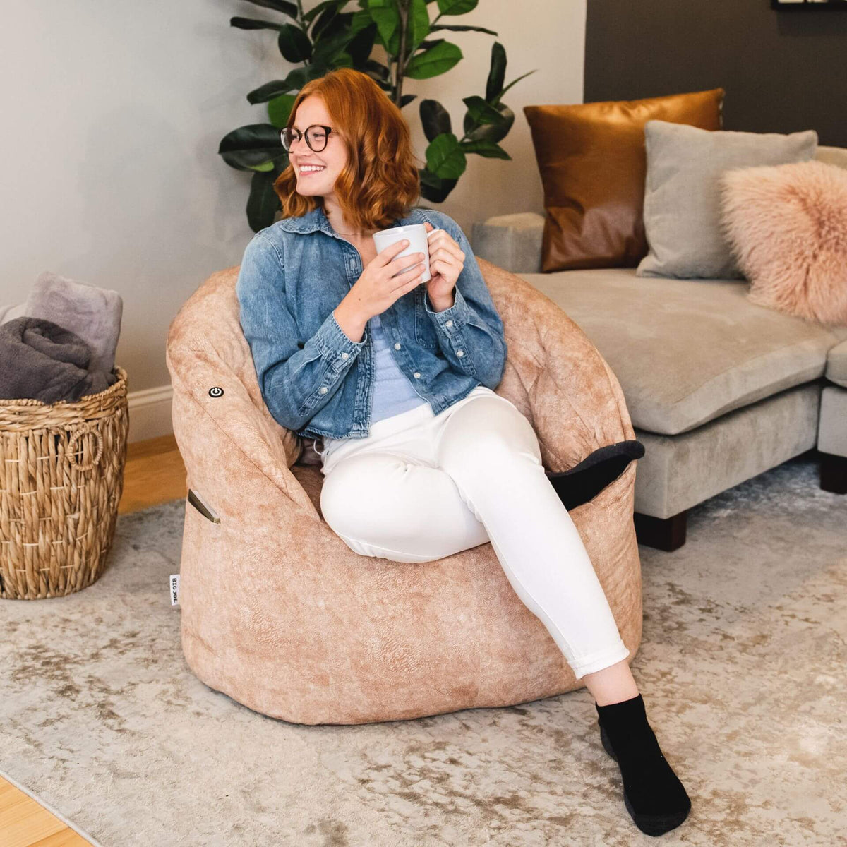 Milano Beanbag Chair with Built-In Massager #color_caribou-hyde