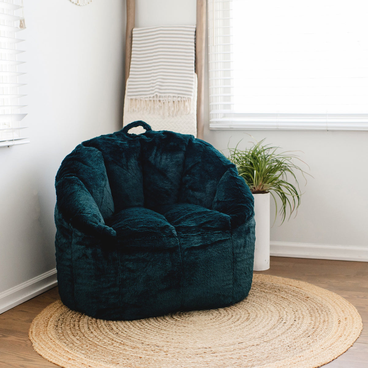 Milano Bean Bag Chair in Emerald Plushie Fabric 