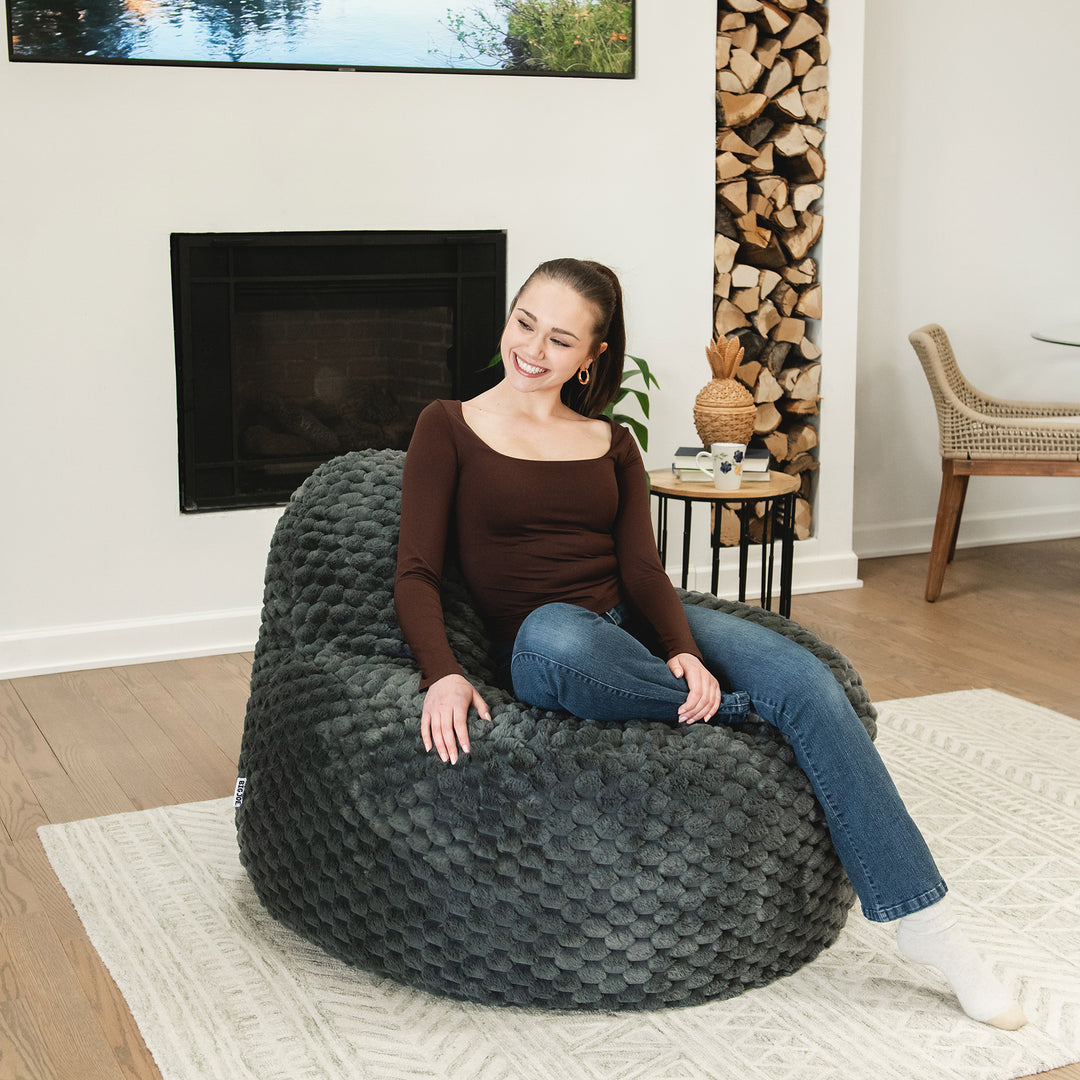 #color_charcoal-honeycomb-fur