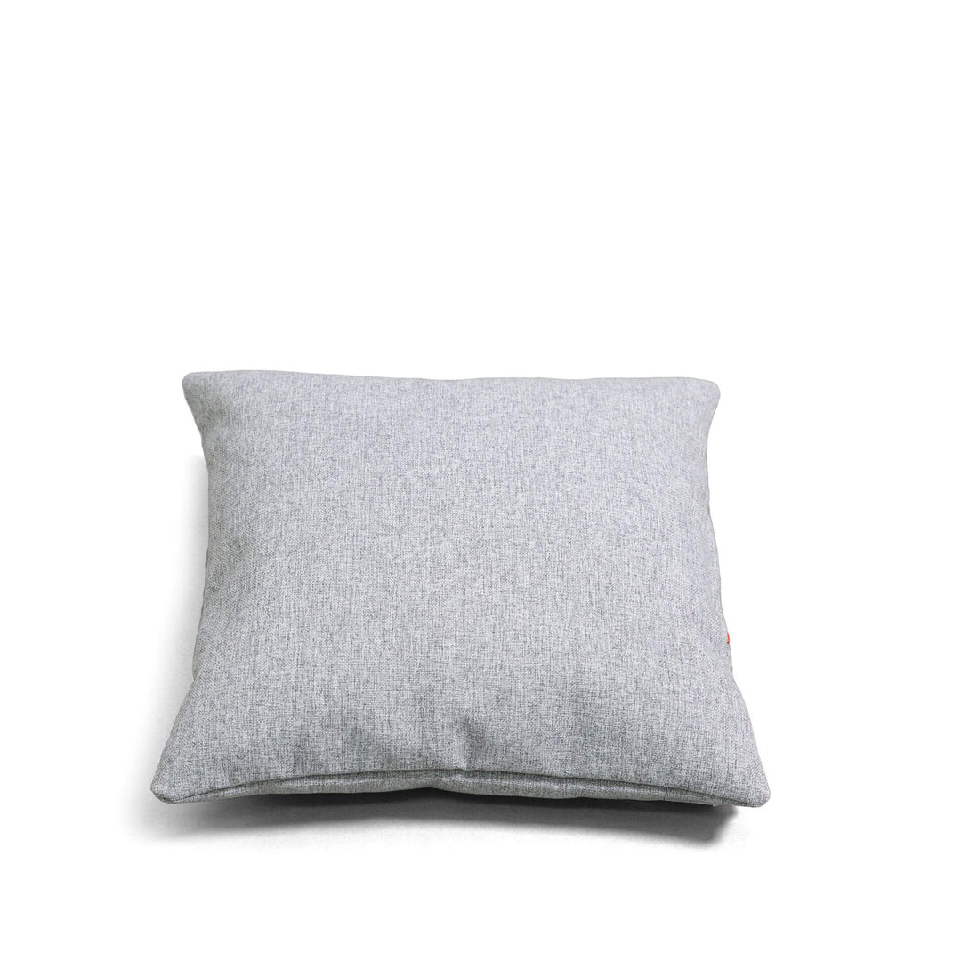 https://buybigjoe.com/cdn/shop/files/12331067-Big-Joe-Square-Outdoor-Pillows-Ceramic-Intertwist-Front.jpg?v=1684273715&width=1080