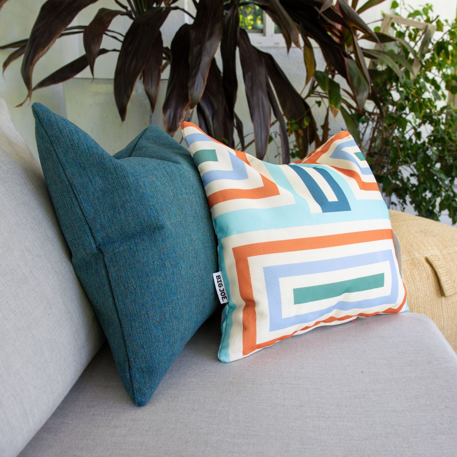 Big blue outlet cushions