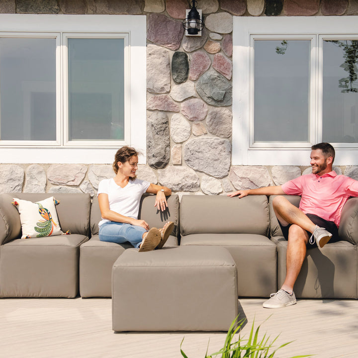 5pc outdoor sectional for patio relaxing with friends  #color_castor-gray-bask