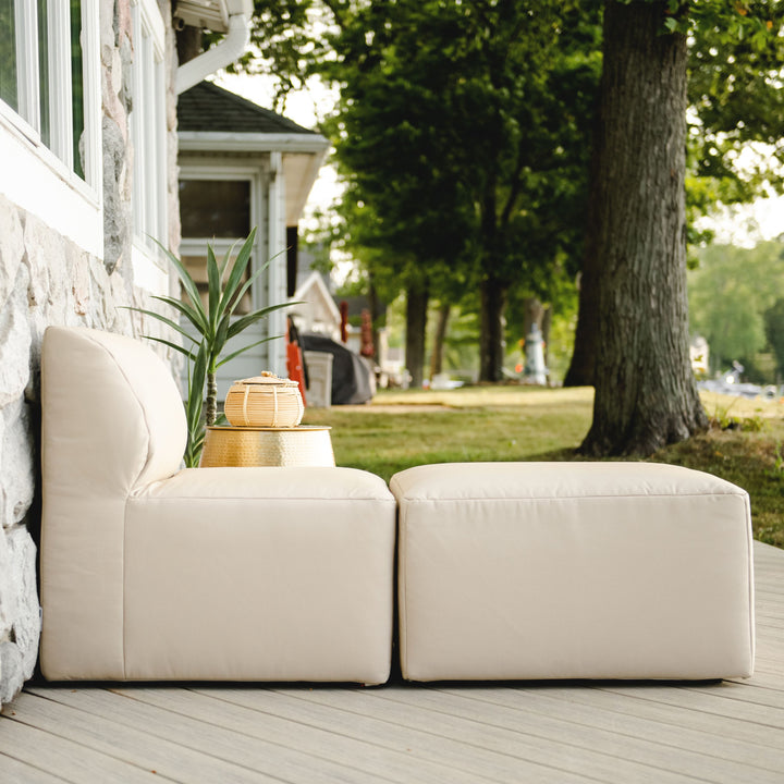 Take relaxation outdoors on this 2pc outdoor chair #color_terra-bask