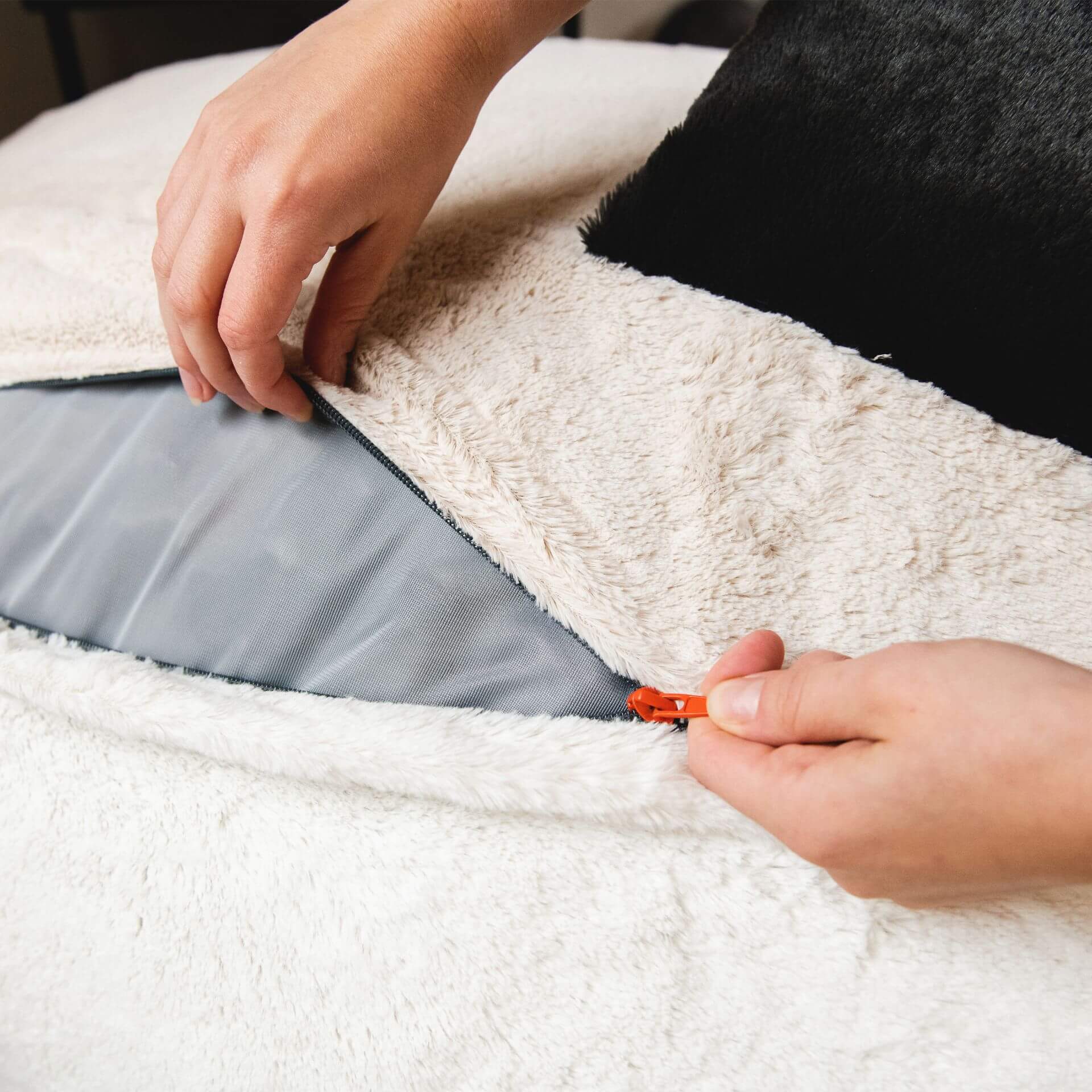 新品・未使用フェイラー♡フカフカBIGクッション Wild Things® Francesca Cat Kids Lounger | Oversized Stuffed Animal