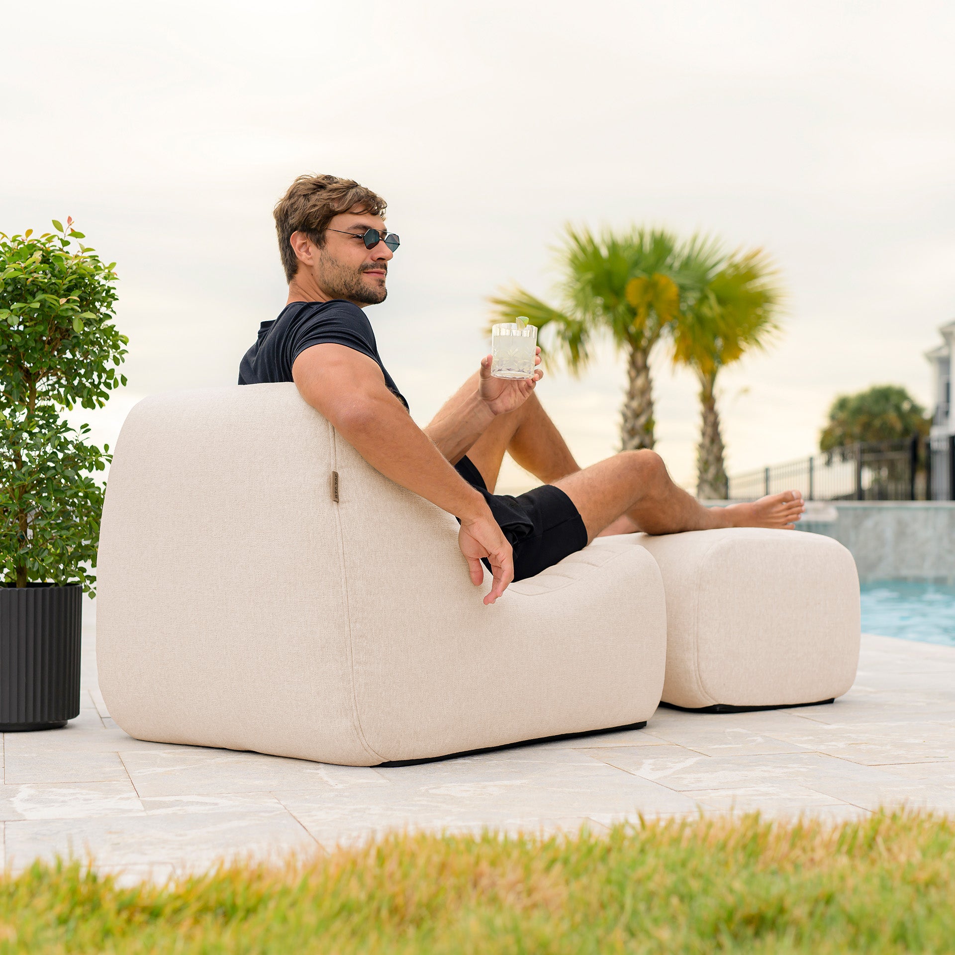 Solvana™ Outdoor Ottoman – Big Joe