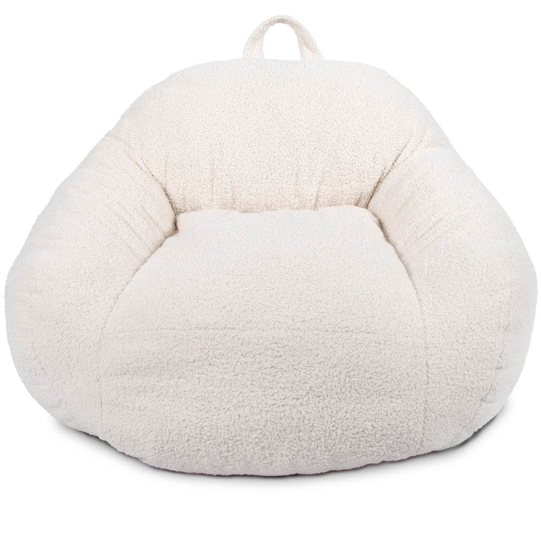 White bean bag chair on a white background #color_icing-teddy-boucle