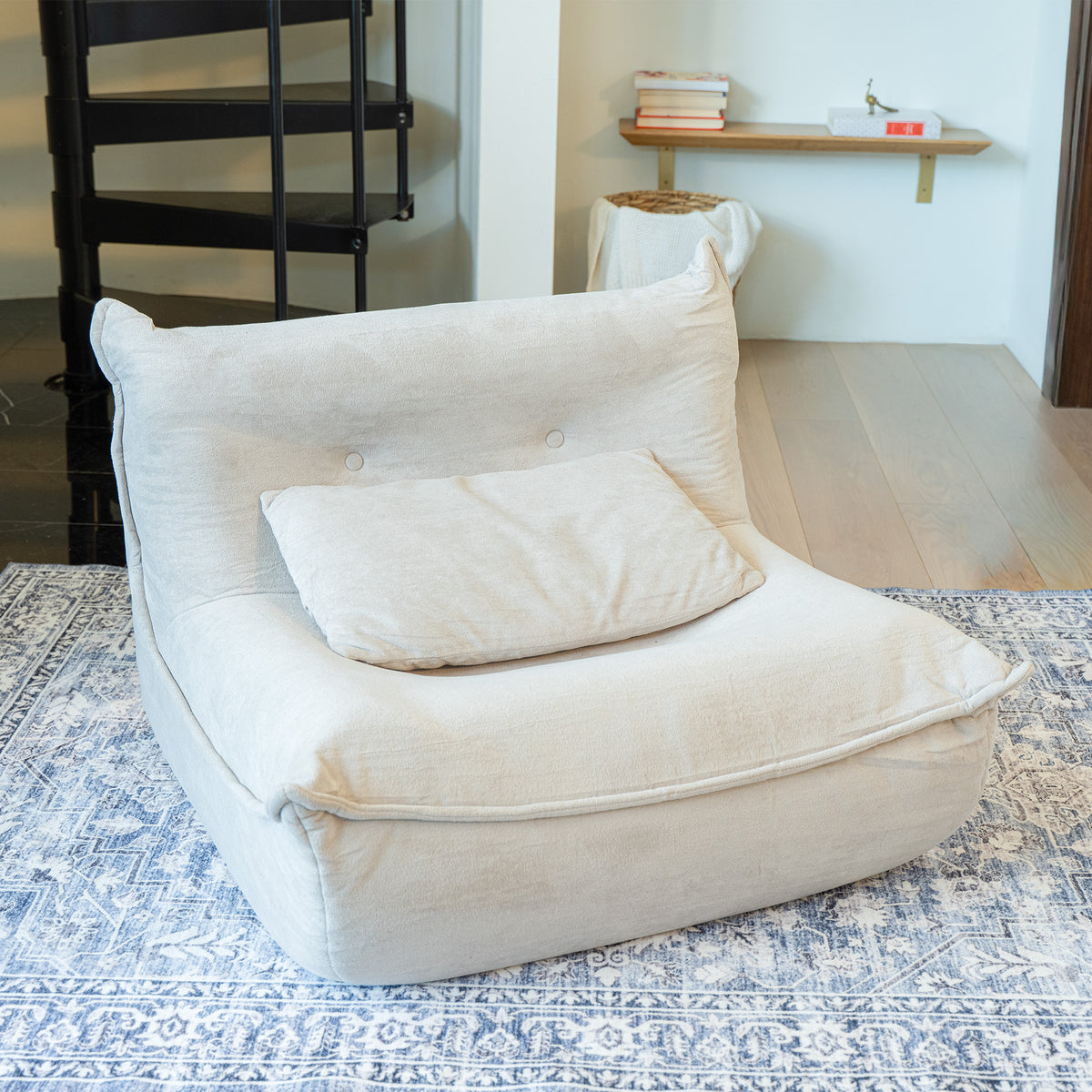 Enlo™ Chair