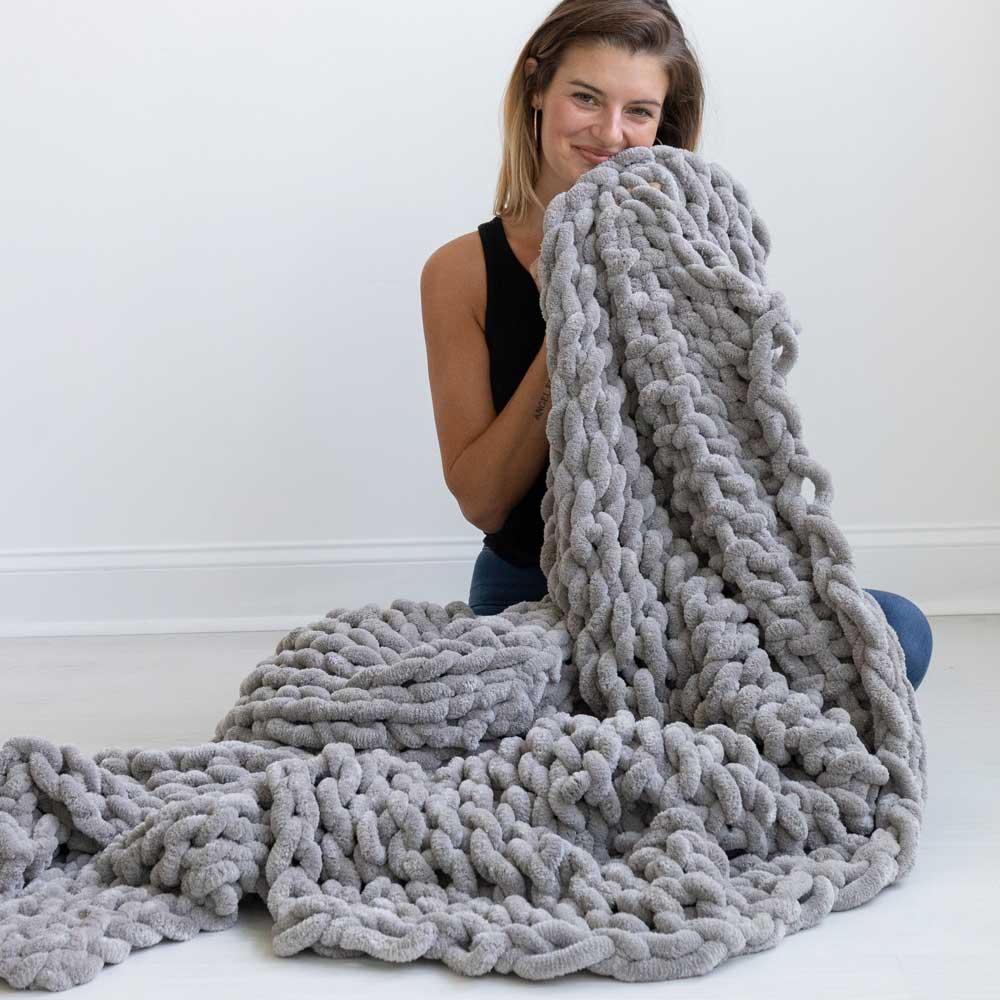 INFINITE CHUNKY KNIT BLANKET | MINKY | BIG - MIST – Big Joe