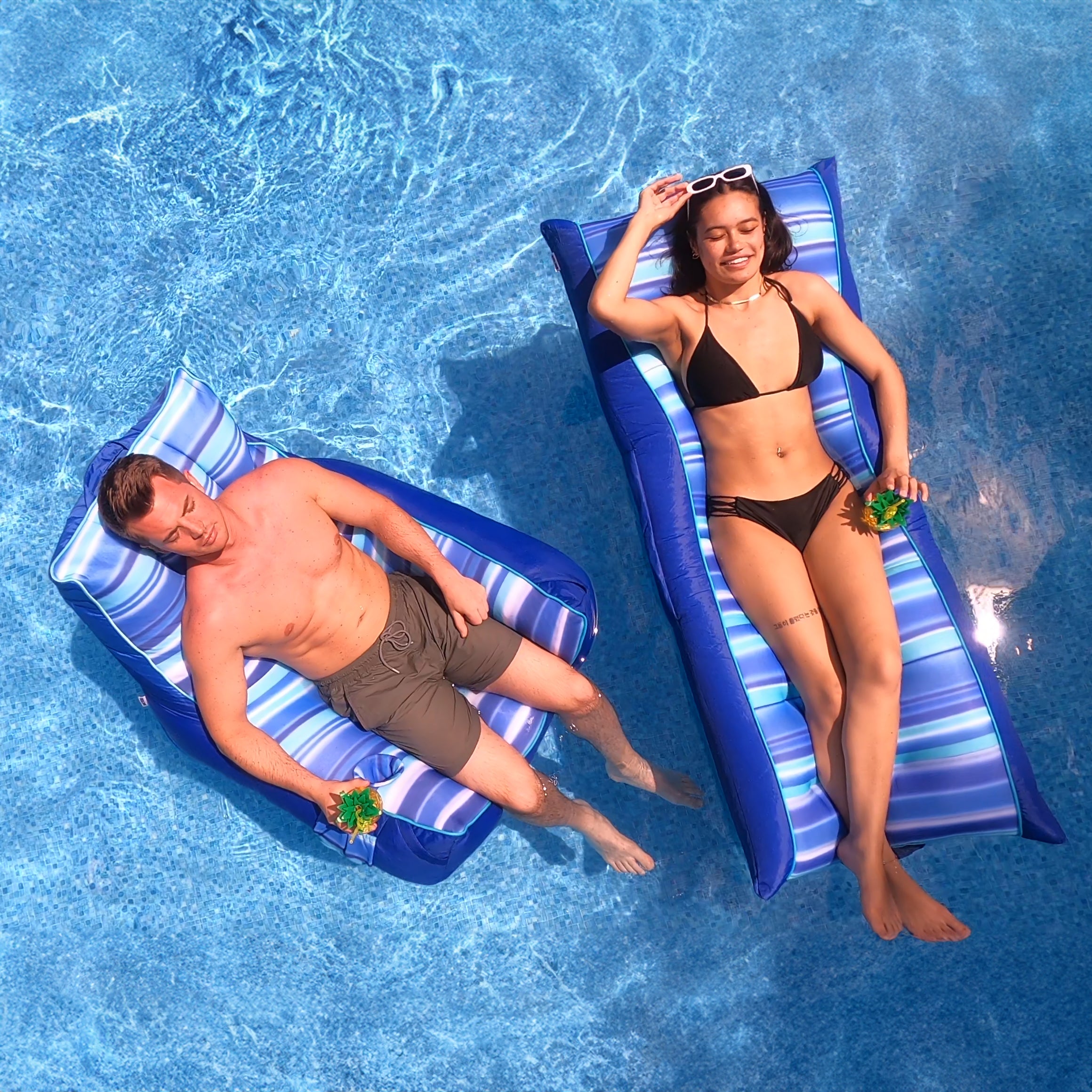 Big Joe® Captain Kona® Bundle - Blurred Blue | Big Joe® Pool Floats