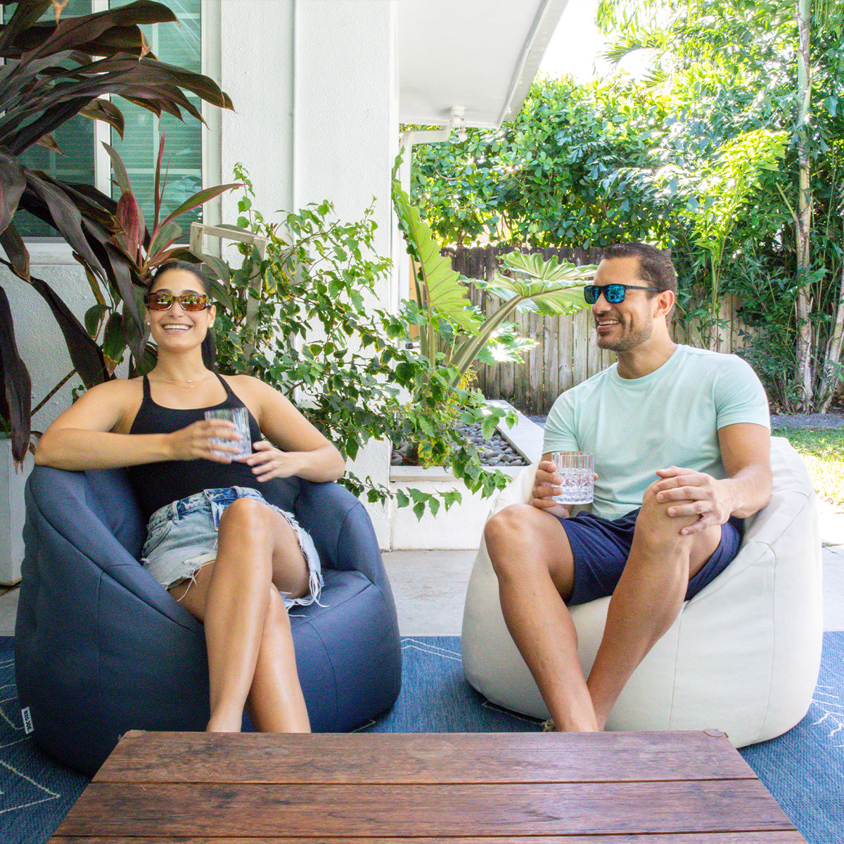 Milano Outdoor bean bag chairs #color_white-marine-vinyl