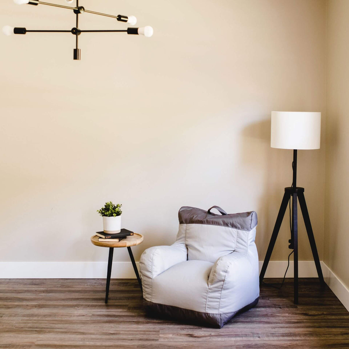 Indoor beanbag chair for adults 