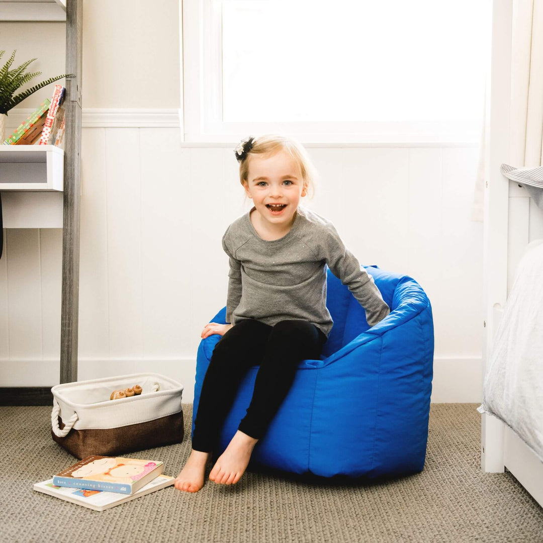 Milano Kids Chair bean-filled reading nook #color_sapphire-smartmax