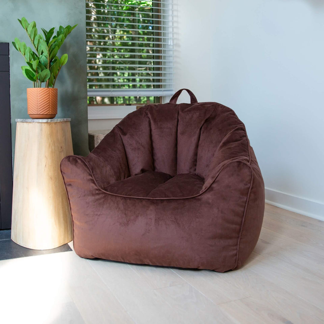 Hug brown beanbag with arm rest #color_cocoa-plush