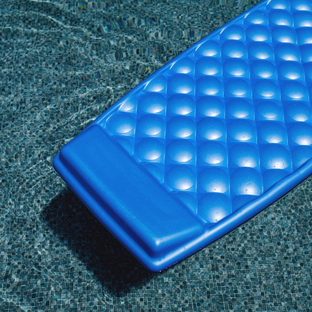 Aquaria Solana Lounge pool float #color_aquaria-blue