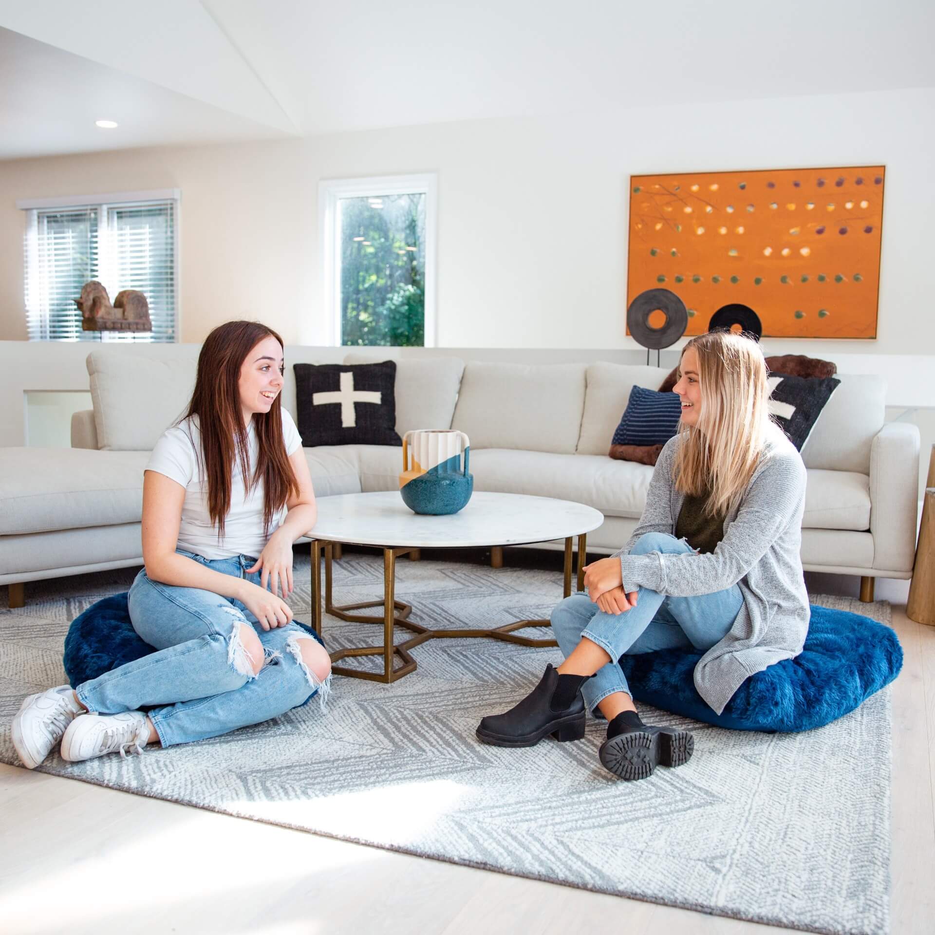 Large round floor outlet cushion