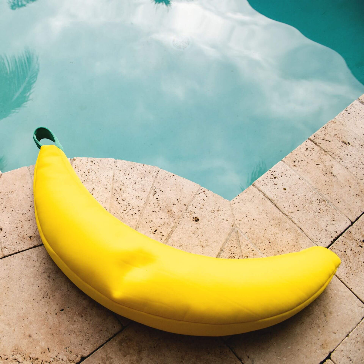 Banana pool noodle float with handle 