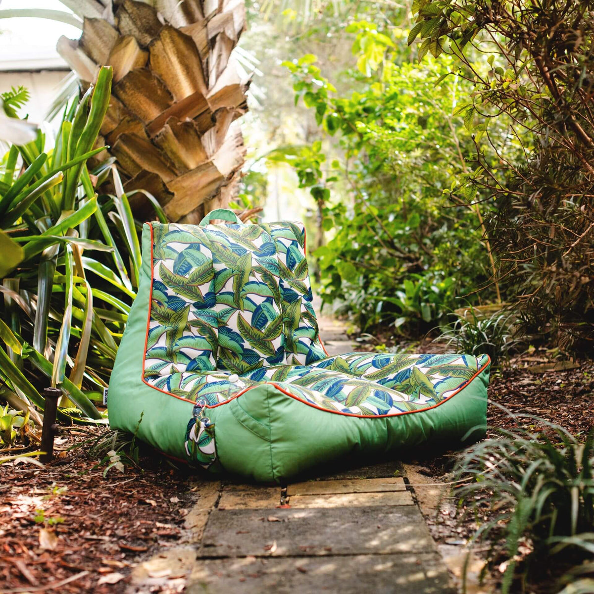 Captain's Float® Lounge Chair